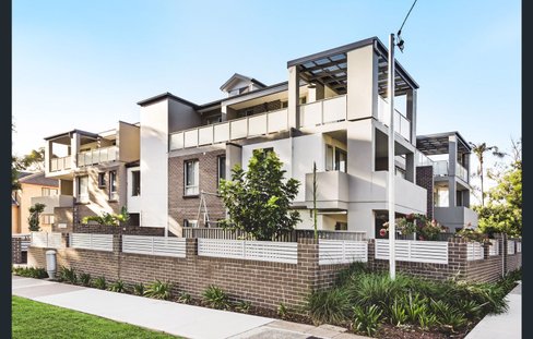 11/1-3 Erskine Street, RIVERWOOD NSW 2210