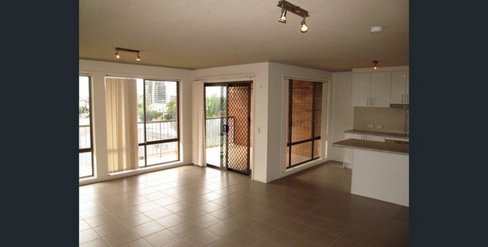 1/11 East Street Lower, Burleigh Heads QLD 4220