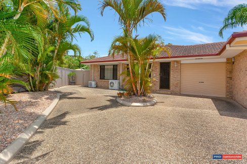 1/11 Snowgum Court, BURLEIGH WATERS QLD 4220