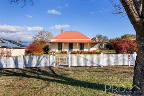 111 Tumut Street, ADELONG NSW 2729
