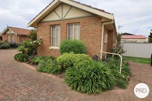 11/131A March Street, ORANGE NSW 2800