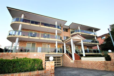 11/15-17 Melanie Street, BANKSTOWN NSW 2200