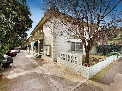1 115 Victoria Road Hawthorn East 3123
