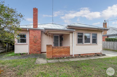 112 Beverin Street, SEBASTOPOL