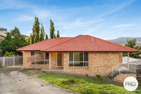 112 Branscombe Road, CLAREMONT TAS 7011