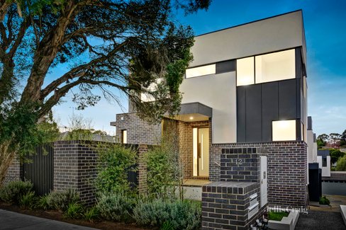 1 12 Bullen Street Doncaster East 3109