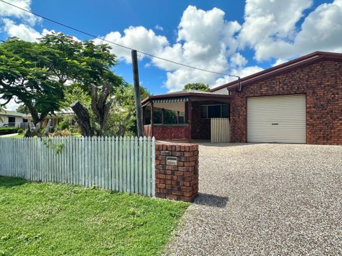1/12 Chapple Court, BOYNE ISLAND QLD 4680