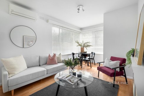 1 12 Irving Street Malvern 3144