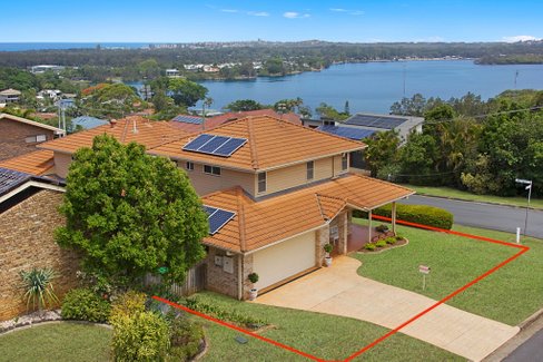 1/12 Mibbin Parade, BANORA POINT NSW 2486