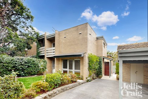 1/12 Weir Street Balwyn 3103