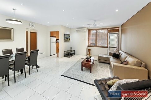 1/12 Woids Ave, HURSTVILLE NSW 2220