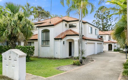 1/125 Pohlman Street, SOUTHPORT QLD 4215