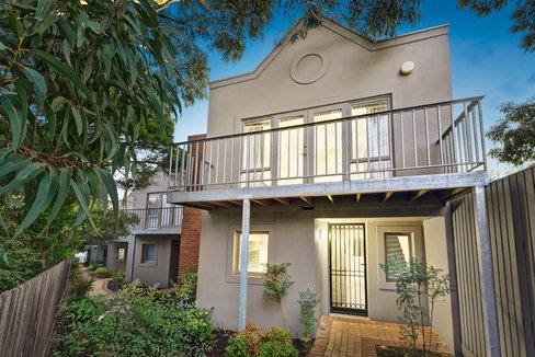 1/125 Walpole Street Kew 3101