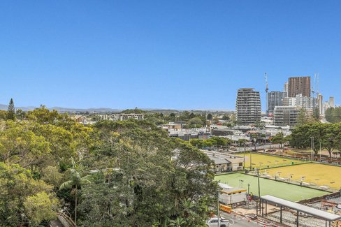 1128/1 Ocean Street, BURLEIGH HEADS QLD 4220