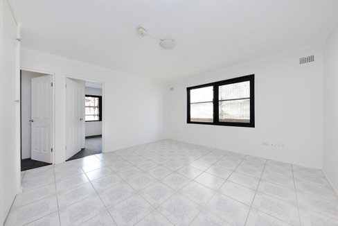 1/13 Brittain Crescent, HILLSDALE NSW 2036