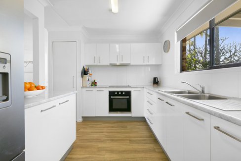 1/13 Crimson Court, Miami QLD 4220