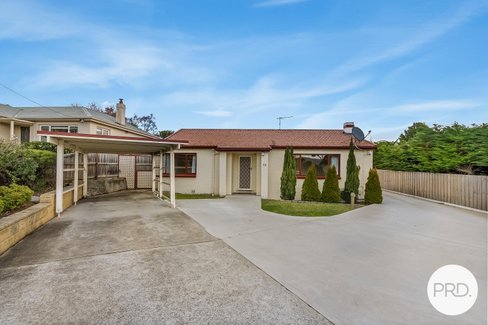 1/13 Lewan Avenue, KINGSTON TAS 7050