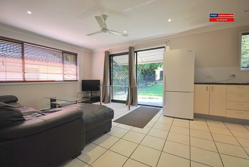 1/13 Lloyd Street, SOUTHPORT QLD 4215