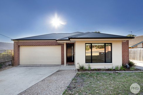 1/1325 Geelong Road, MOUNT CLEAR