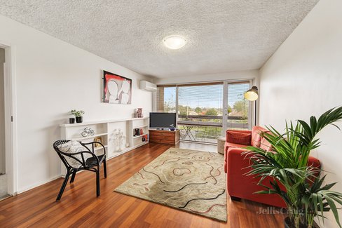 1/136 St Georges Road Northcote 3070