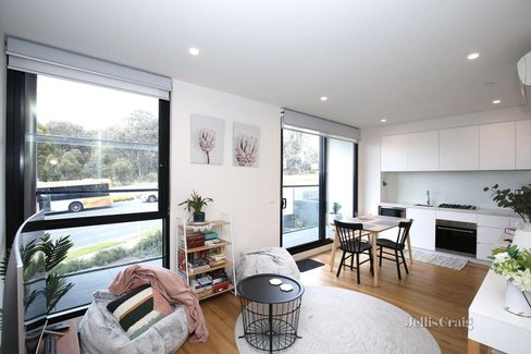 113 7 Red Hill Terrace Doncaster East 3109