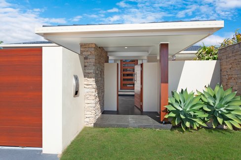 114 Burleigh Street, BURLEIGH WATERS QLD 4220