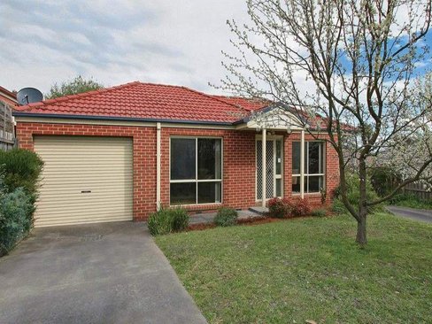 1 14 Mirabel Avenue Ringwood East 3135