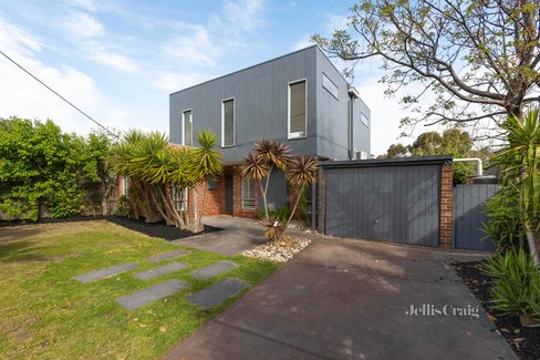 1 144 Patterson Road Bentleigh 3204