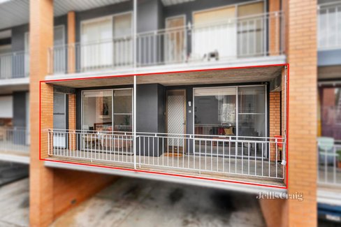 11 45 Barrabool Road Highton 3216