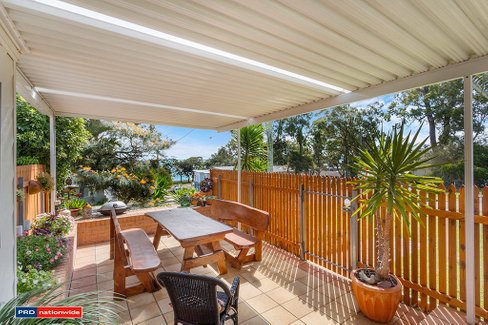 1/15 Cromarty Road, SOLDIERS POINT NSW 2317