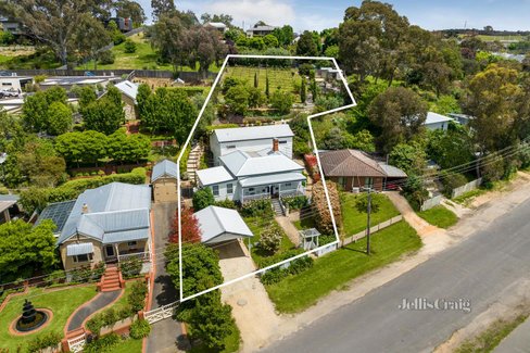 115 Gingell Street Castlemaine 3450