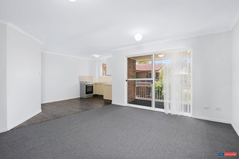 11/5 Rolan Court, PALM BEACH QLD 4221