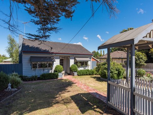 1 155 Dorset Road Boronia 3155