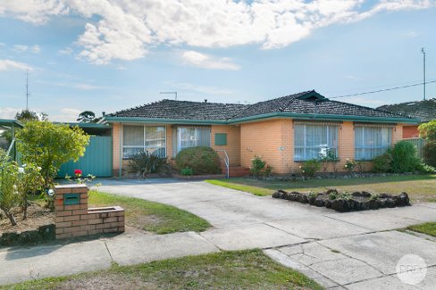 1156 Grevillea Road, WENDOUREE VIC 3355