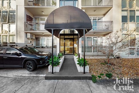 11/578 Glenferrie Road Hawthorn 3122