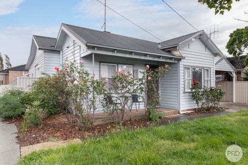 1/16 Alexandra Street, SEBASTOPOL VIC 3356