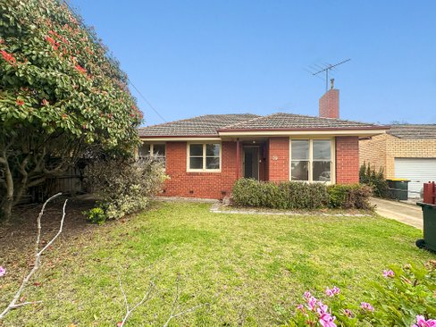 1/16 Boundary Road East Geelong 3219