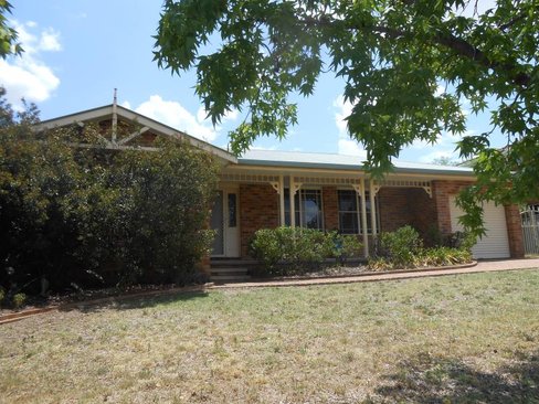 116 Edward Street, TAMWORTH NSW 2340