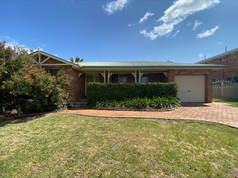 116 Edward Street, TAMWORTH NSW 2340