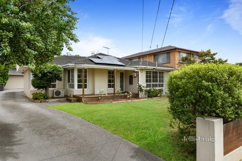 1 16 Vermont Street Glen Waverley 3150