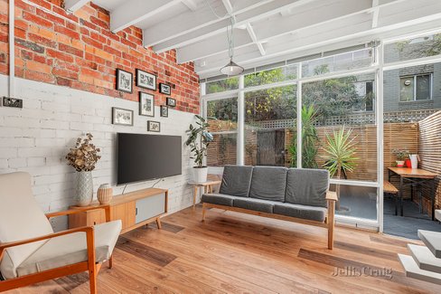 11/63 Edgar Street North Glen Iris 3146