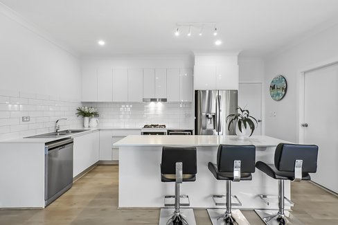 1/163 Wyndarra Way, KOONAWARRA NSW 2530