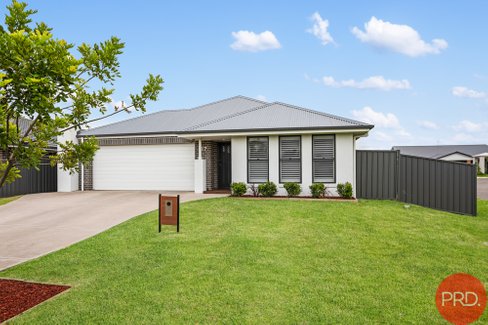 117 Grand Parade, RUTHERFORD NSW 2320