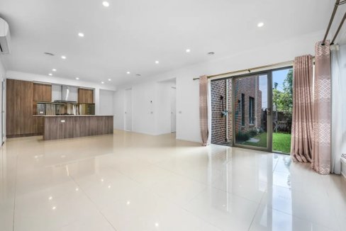 1/17 Ingleside Crescent Glen Waverley 3150