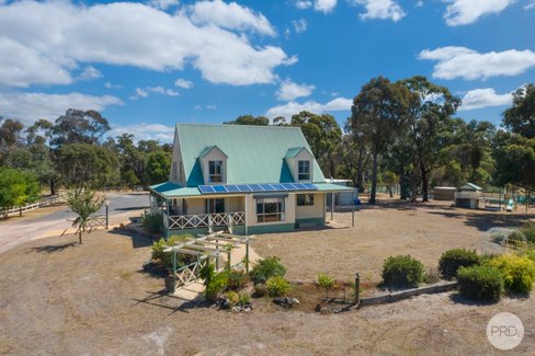 117 Packhams Lane, BEAUFORT VIC 3373