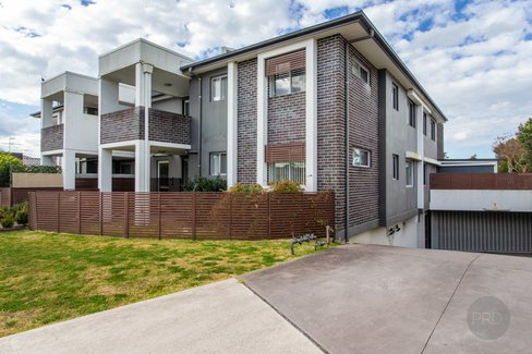 11/76-78 Jones Street KINGSWOOD