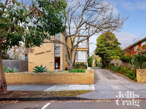 11/76A Campbell Road Hawthorn East 3123