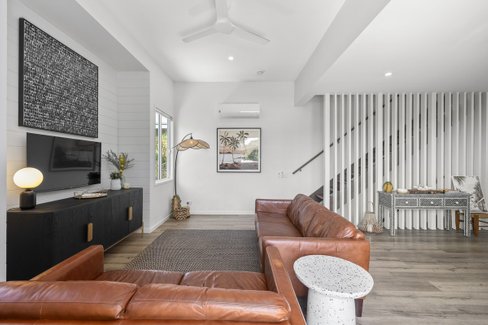 1/177 Cypress Terrace, Palm Beach QLD 4221
