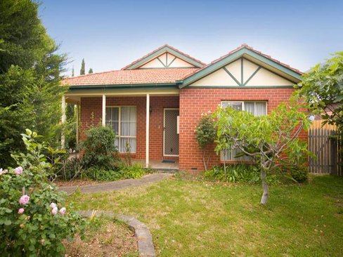 1 18 Barton Street Surrey Hills 3127