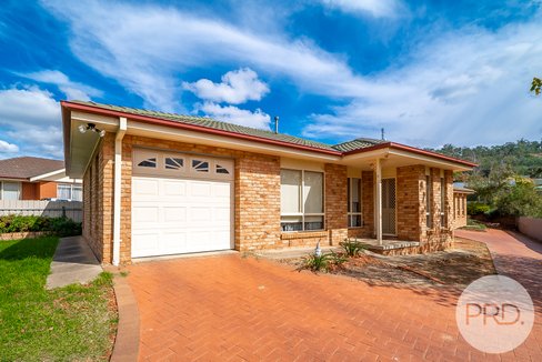 1/18 Kenneally Place, KOORINGAL NSW 2650